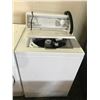 Image 3 : SPEED QUEEN COMMERCIAL HEAVY DUTY WASHER MODEL LWN432SP115CW01 & AMANA DRYER MODEL YNED7300WW1