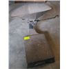Image 1 : SMALL PLATFORM SCALE (NO WEIGHTS)