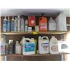 Image 1 : LOT OF FLUIDS & CLEANERS