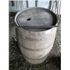 Image 1 : OAK WINE BARREL