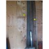 Image 1 : LOT OF WOOD BOARDS & PLYWOOD.