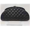 Image 3 : Chanel Leather Clutch