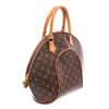 Image 4 : Louis Vuitton Monogram Toile Canvas Ellipse Handbag
