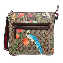 Gucci GG Supreme Messenger Bag