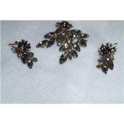 Jewelry-Demi-Parure  Brooch And Earrings #890783