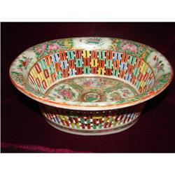 C. 1850 ROSE MEDALLION RETICULATED BASKET #933343