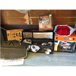 HARLEY DAVIDSON ACCESSORIES LOT