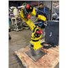 Image 2 : 2005 Fanuc M16iB 20 Robot with R-J3iB Control M-16iB/20