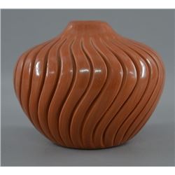 JEMEZ INDIAN POTTERY VASE (ALVINA YEPA)
