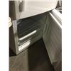 Image 3 : GE Refrigerator - White - Model: GBE21AGKGKWW