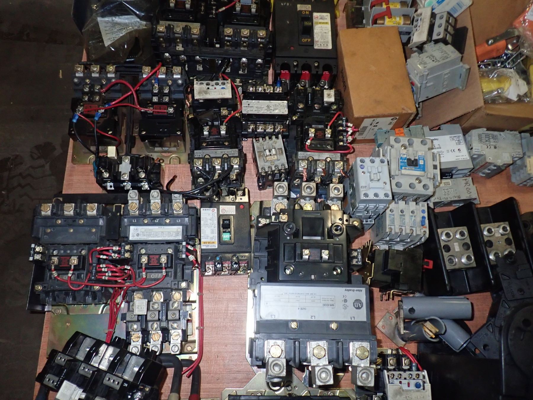 Lot of Misc Electrical