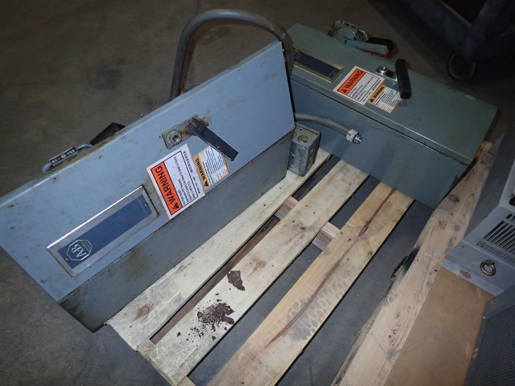(2) Allen Bradley Electrical Disconnect Boxes - BTM Industrial