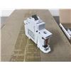 Image 4 : LOT OF CUTLER-HAMMER SPCL1C16 CIRCUIT BREAKERS