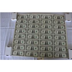 U.S.A. One Dollar Bills (32)