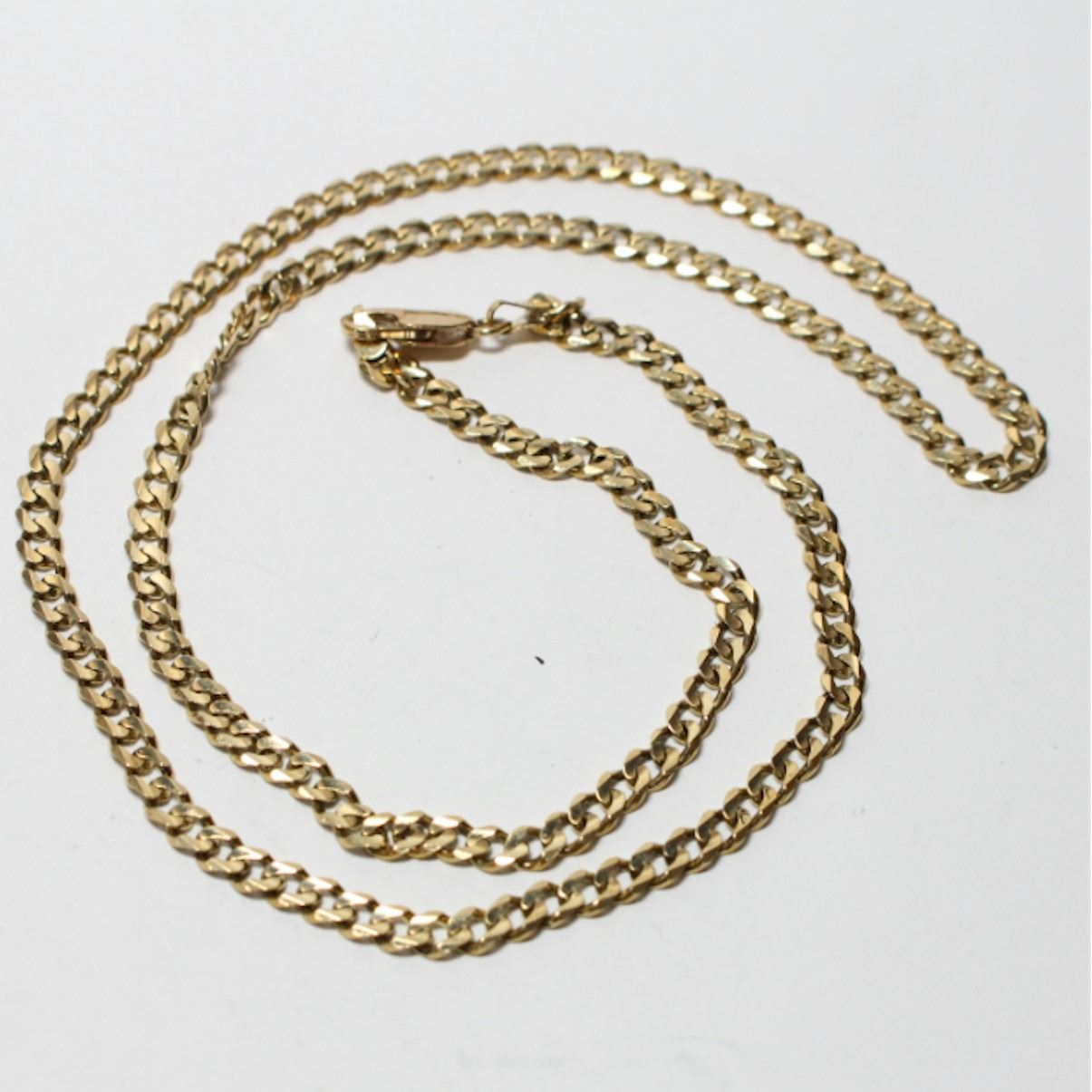 10K Yellow Gold Curb Link Chain with Lobster Clasp. Chain measures 20 ...