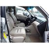 Image 19 : J1 --  2002 TOYOTA HIGHLANDER LTD , Grey , 230057  KM's