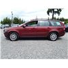 Image 8 : C6 --  2007 VOLVO V50 T5  , Red , 155427  KM's