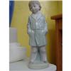 Image 1 : Lladro Boy with Smoking Jacket #906317