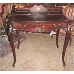 Petite French Ladies Desk #906498