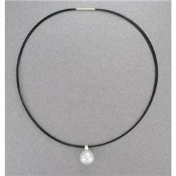 14K cultured South Sea pearl pendant #915367