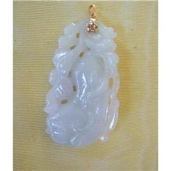 CARVED WHITE JADE "MELON GOURD" PENDANT/14K #915396