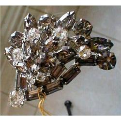 WEISS Grey Rhinestone Brooch Pin VINTAGE #931408