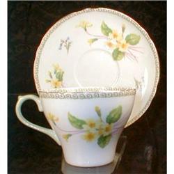 SHELLEY Yellow PRIMROSES Tea Cup and Saucer #931425