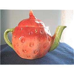 Czechoslovakia Figural Strawberry Teapot #932010