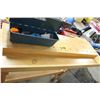 Image 1 : WOOD WORK BENCH & BLUE TOOLBOX & CONTENTS