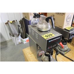 BLOOMFIELD COFFEE MACHINE C/W HOT WATER DISPENSER & 3 CARAFES