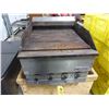 Image 1 : GARLAND TABLE TOP BROILER (APPROX. 24" X 13" X 18"H)