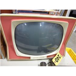 RETRO SYLVANIA TV