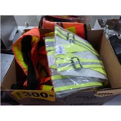 BOX WITH 8 SAFETY VESTS (ONE SIZE)