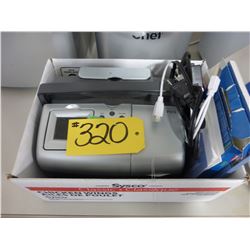 BOX WITH LEXMARK PICTURE PRINTER WITH PAPER