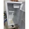 Image 2 : MASTERCHEF BAR FRIDGE