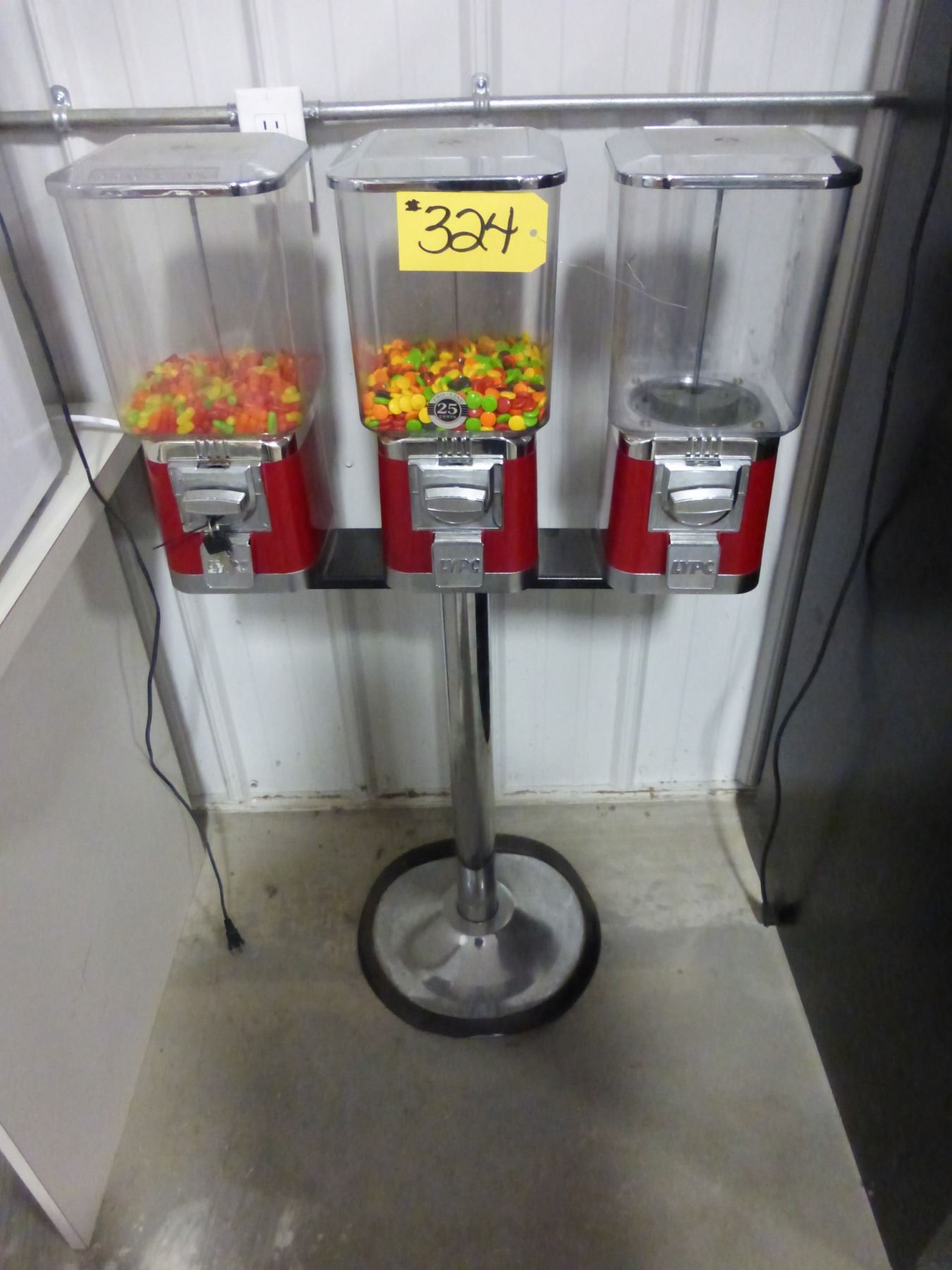3 HEAD CANDY MACHINE WITH KEY