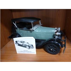 1953 DUSENBERG CONVERTIBLE COUP JIM BEAM DECANTER