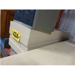 4 LIGHT BROWN FLOATING SHELVES (36")