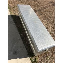 CHECKERPLATE TRUCK TOOLBOX