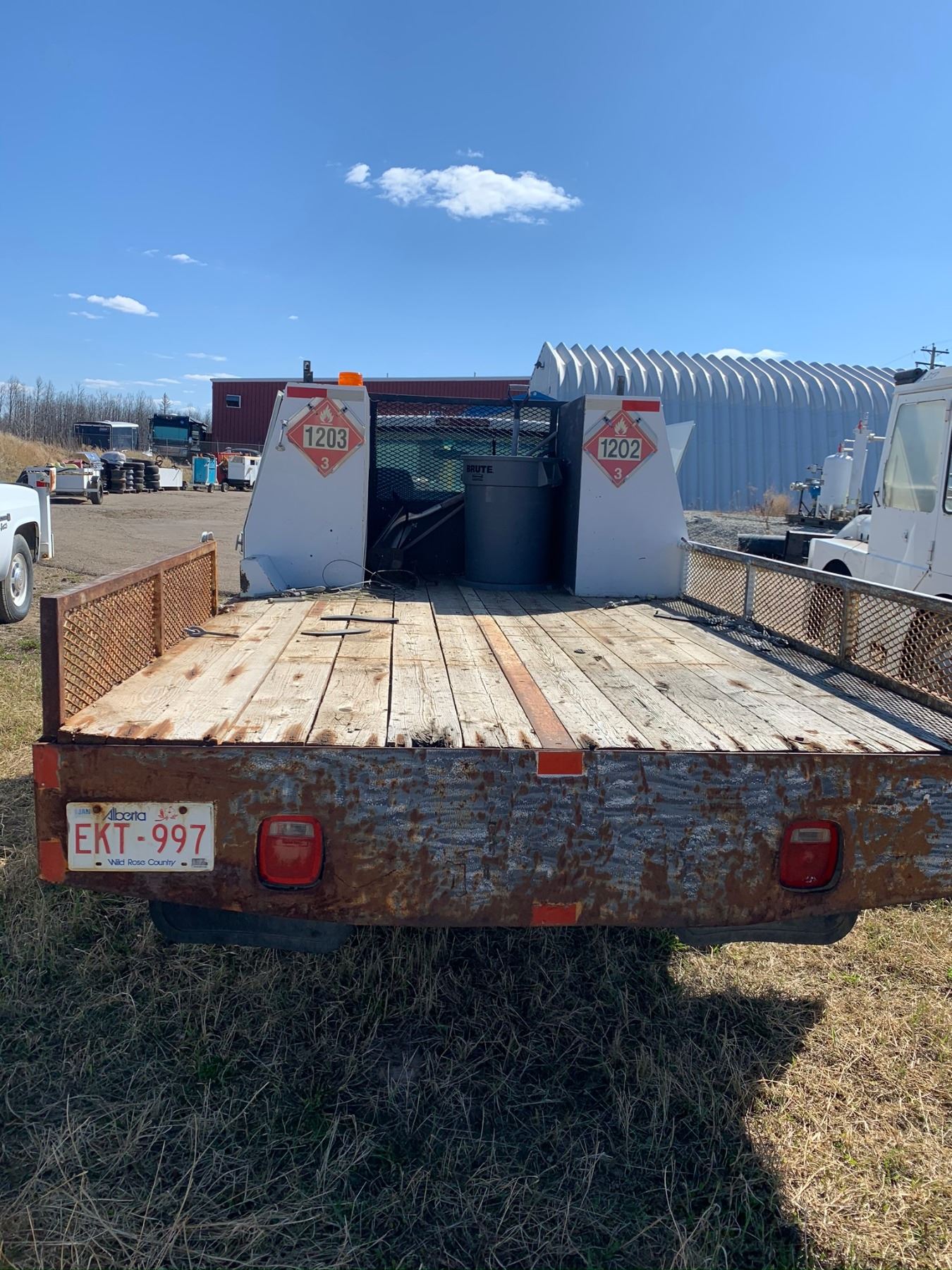 2000 GMC 3500 Flat Deck Truck