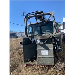 1986 Ford F-800 Cab over De-Ice Truck
