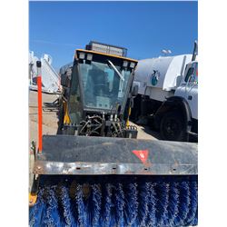 2008 MT-6 with plough and sweeper Trackless-