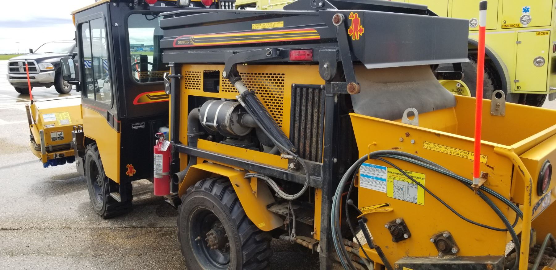 2008 MT-6 with plough and sweeper Trackless-