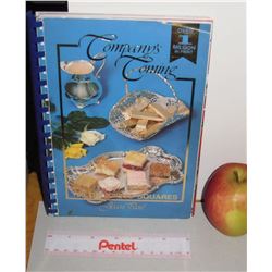 Compagny's Coming 150squares Cook Book  Jean Paré -152 pages 1994 livre en anglais de recettes