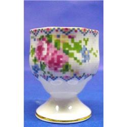 Royal Albert Petit Point EGG CUP #917179
