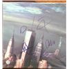 Image 1 : Foo Fighters Signed "Sonic Highways" Album Cover