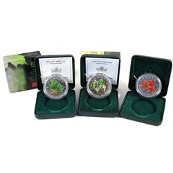 2001, 2002, 2003 Canada $5 Coloured 1oz Silver Maple Leaf Collection (TAX Exempt). 2001 is missing w