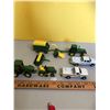 Image 2 : JOHN DEERE FARM EQUIPMENT AND TRUCKS