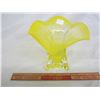 Image 1 : 1960S YELLOW ART GLASS VASE - NO DAMAGE