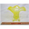 Image 2 : 1960S YELLOW ART GLASS VASE - NO DAMAGE